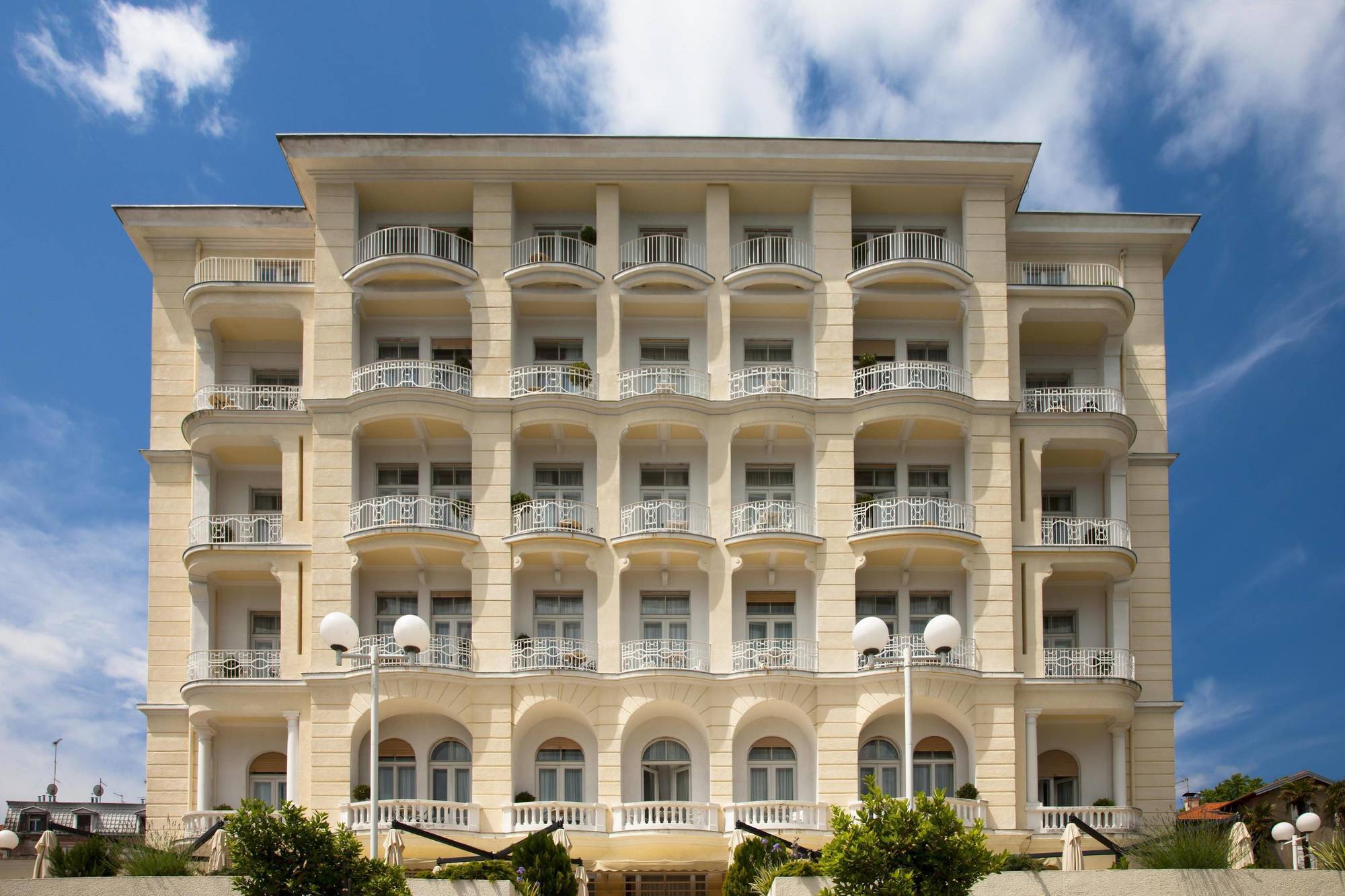 Hotel Bristol Lovran Exteriér fotografie